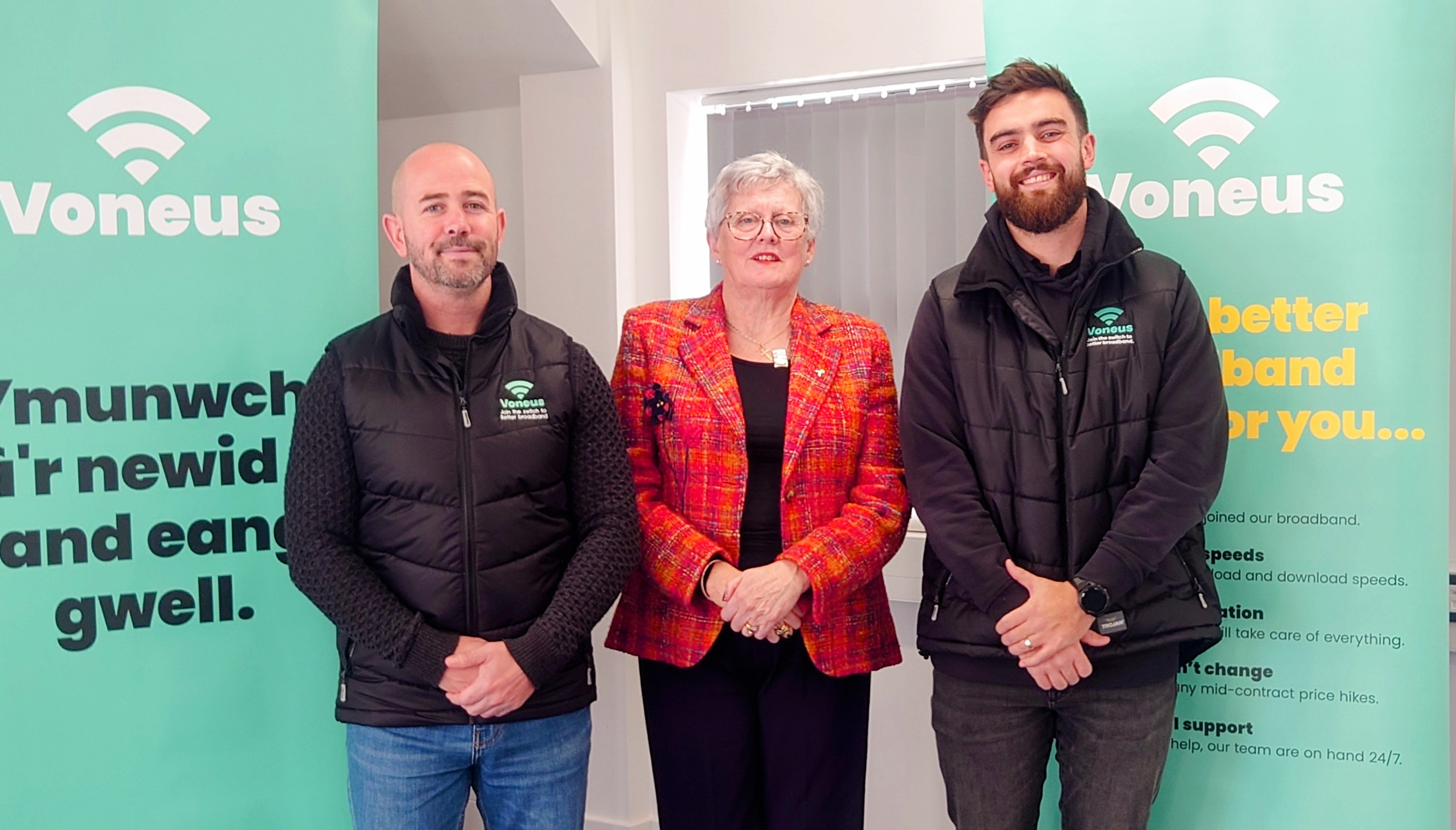 Cllr Hazel Evans with Voneus team